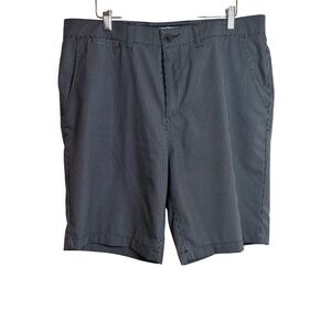 Johnnie O Mens Golf Shorts Size 34 Black White Geometric Performance Stretch